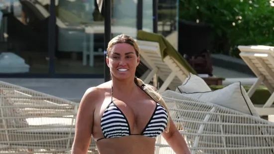 Ona je kraljica plastičnih operacija: Fileri, grudi... Ma tko vi&scaron;e zna &scaron;to je na njoj pravo