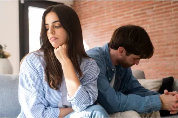 Ovih pet suptilnih znakova najavljuje kraj vaše veze: 'To bi mogao biti pokazatelj'