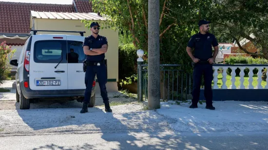 Vlasnik luksuznog autosalona propucan s dva metka: Ovo je mjesto zločina kraj Zadra