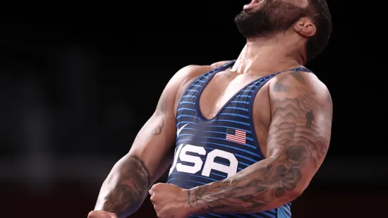 U&scaron;ao u kavez i demolirao suparnika! Svijet drhti pred naletom neviđene sile: 'On je već sad problem'