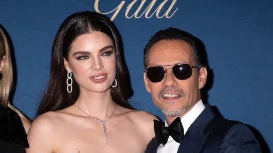 Osvojila titulu Miss pa se zaljubila u 30 godina starijeg i 15 centimetara nižeg biv&scaron;eg muža J.Lo