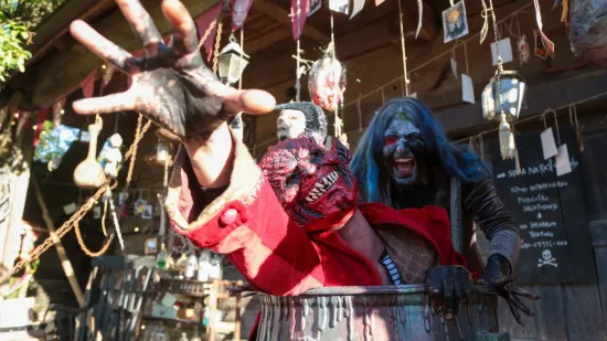 Jezivi svijet lanaca i bajki: Perunfest u znaku Krampusa donio mračnu bajku u Lomnicu