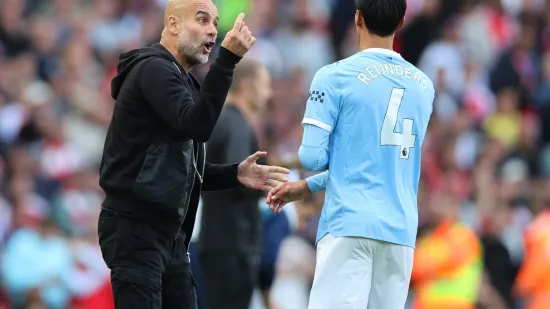 Jo&scaron; će se dugo pričati o onome &scaron;to je Guardiola napravio: Pljuvanje, poljubac sucu, udaranje po glavi...