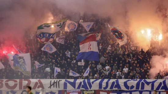 Pogledajte atmosferu 'ludog' Splita: Od ogromne bakljade i koreografije do citiranja Mato&scaron;a