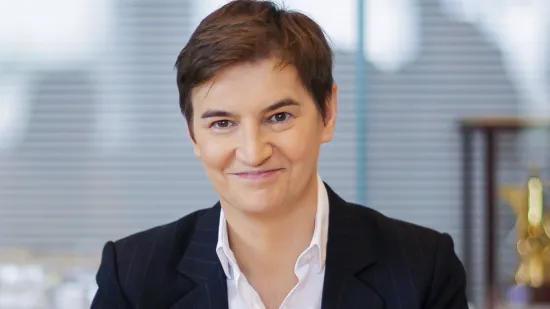 Ana Brnabić nekada je njegovala drugačiji izgled: Rijetki bi je prepoznali s dugom kosom