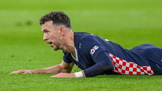 Pogledajte &scaron;to se dogodilo Ivanu Peri&scaron;iću i &scaron;to je majstor sve radio na kultnom Anfieldu