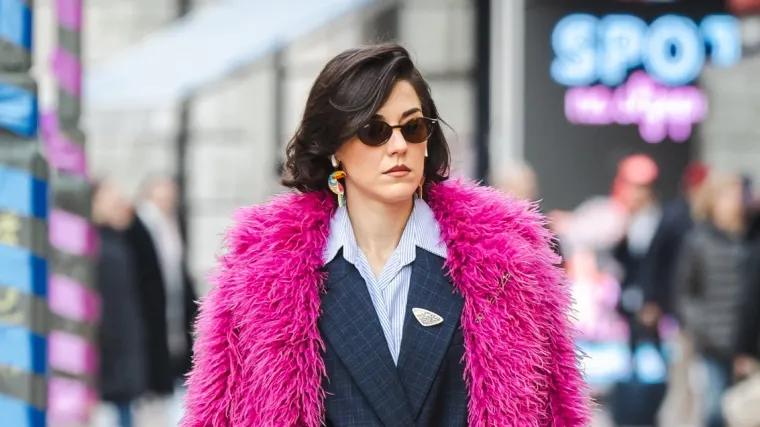 Odu&scaron;evila je prolaznike svojom rozom bundom! Pogledajte &scaron;arene kombinacije sa riječke &scaron;etnice