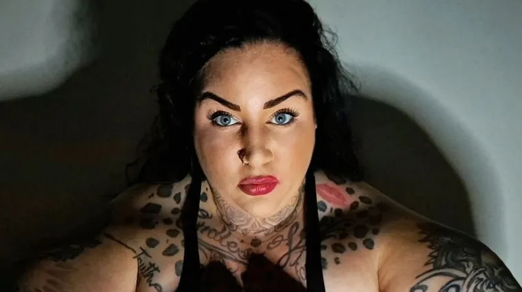 Diže utege kao čačkalice, za razbijanje nema milosti: Zovu je žena Hulk, a ovako je izgledala prije