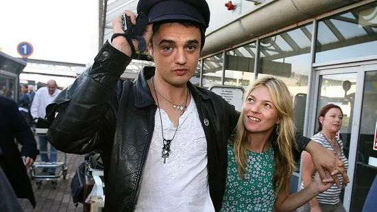 Ljubav, kokain i potpuni kaos: Ovo je priča o Kate i Peteu, IT paru 2000-ih