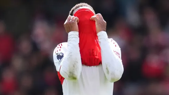 Arteta i igrači Arsenala skrivali lice od srama pred &scaron;okiranim navijačima i moćnikom